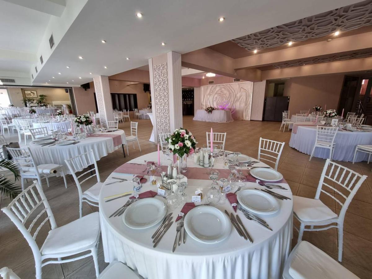 Teodora Palace Hotel Ruse Ngoại thất bức ảnh