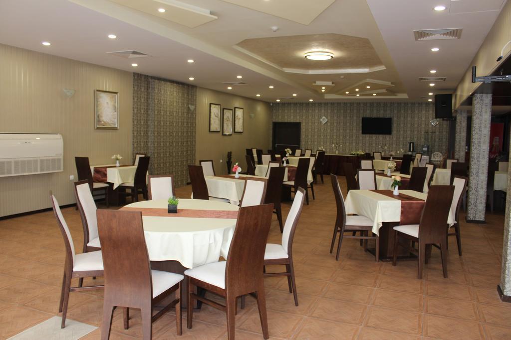 Teodora Palace Hotel Ruse Ngoại thất bức ảnh