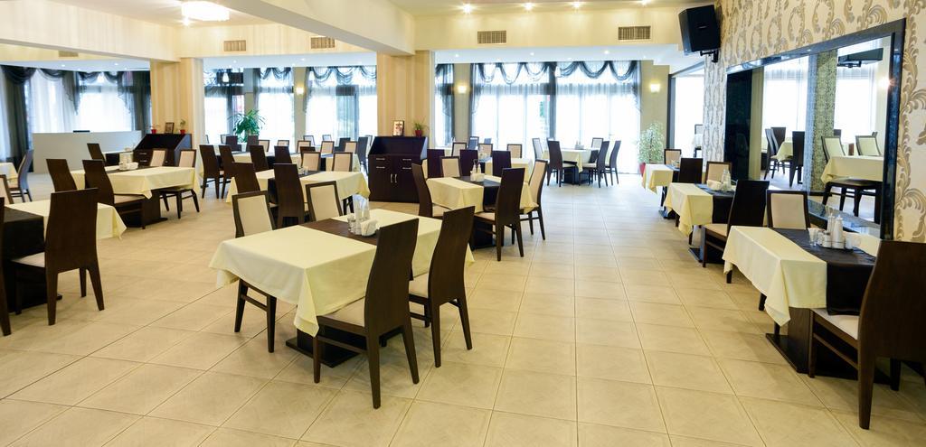 Teodora Palace Hotel Ruse Ngoại thất bức ảnh