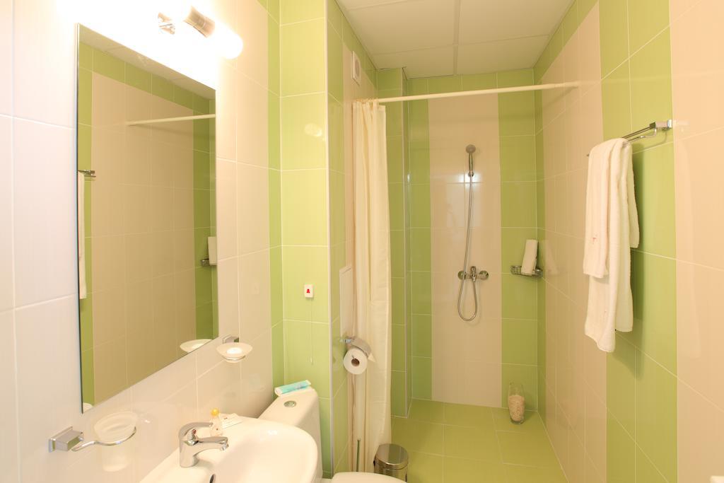 Teodora Palace Hotel Ruse Phòng bức ảnh