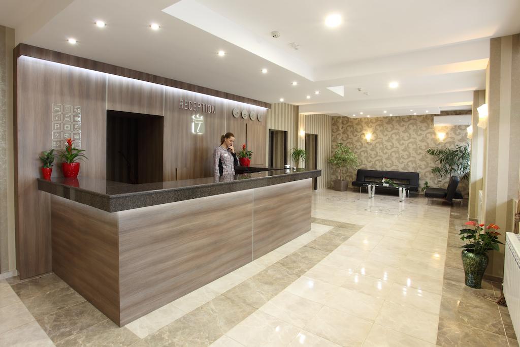 Teodora Palace Hotel Ruse Ngoại thất bức ảnh